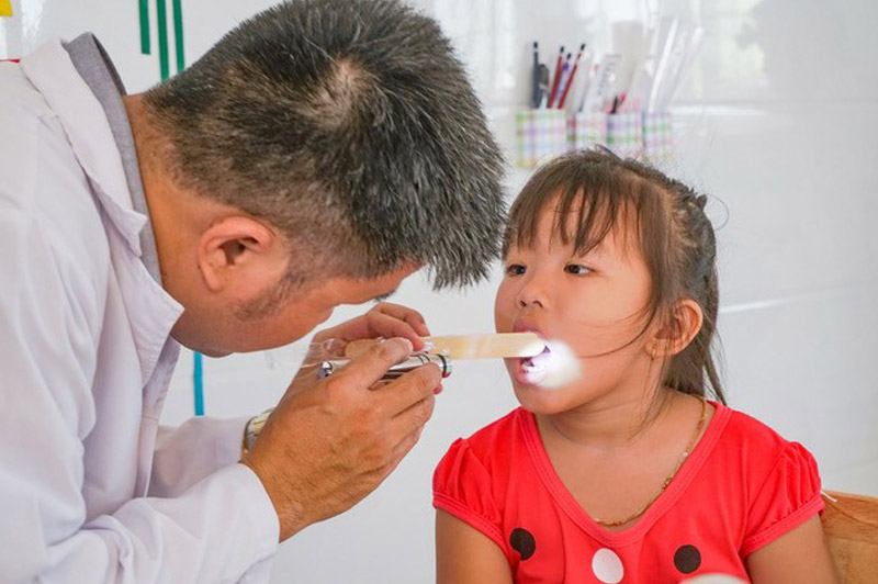 Zahngesundheit für Kinder in Vietnam