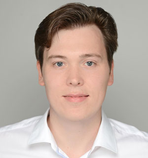 Dr. Matthias Becker